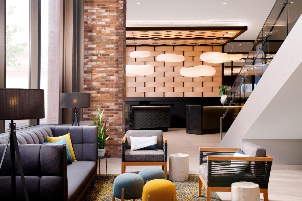 Delta Hotels By Marriott Calgary Downtown Eksteriør billede